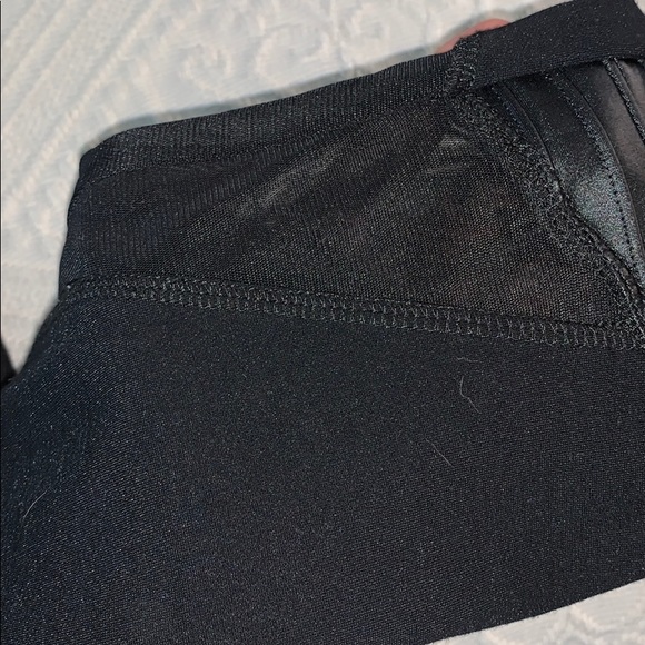 Workout leggings - Picture 2 of 3